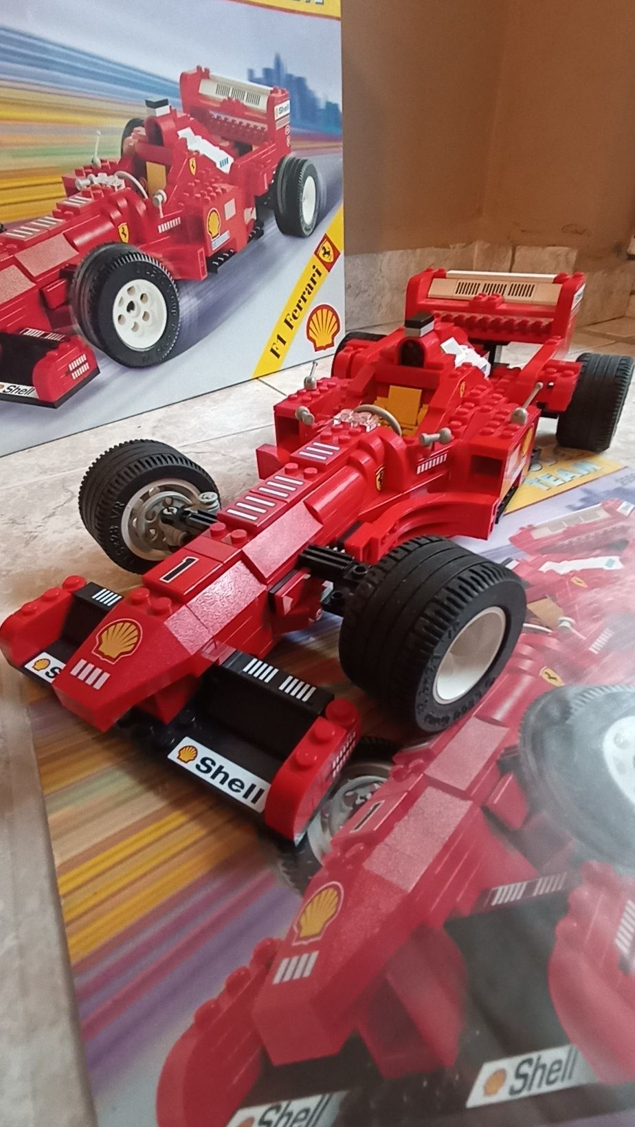 LEGO Model Team 2556 Ferrari Formula 1 Racing Car