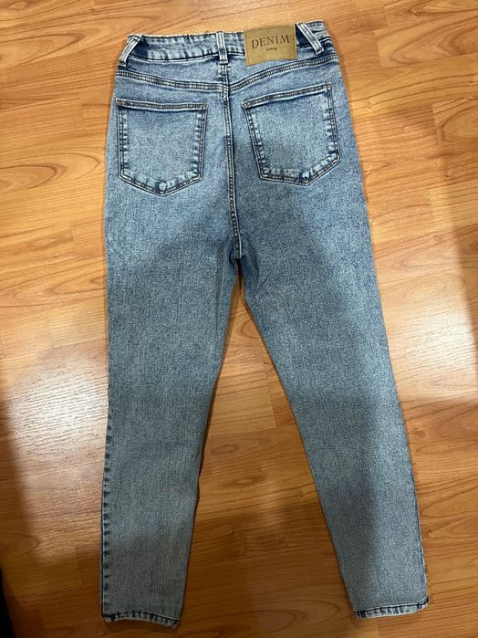 Нови дамски дънки