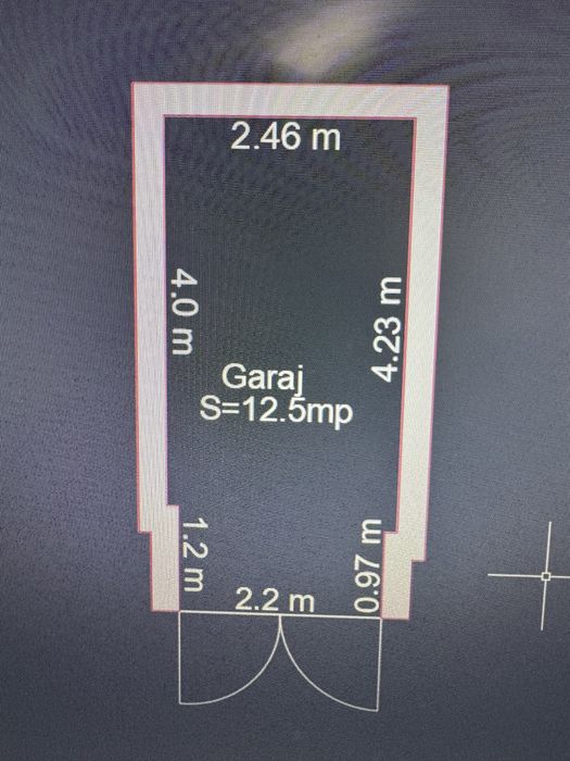 Proprietar vand garaj