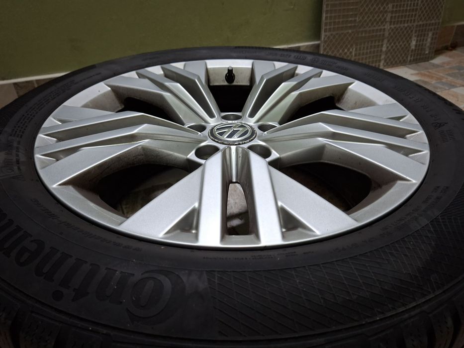 Vand set jante VW 215/55 R17
