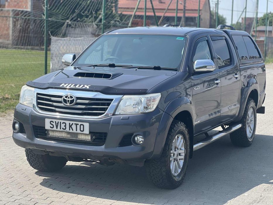 Toyota hilux  invincible 3.0D4D 4x4 euro 5 an 2013