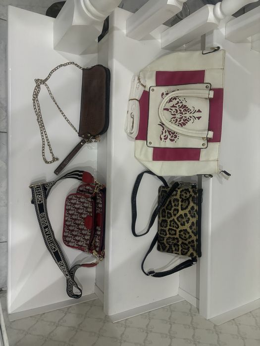 Сумки разные. в отличном состоянии