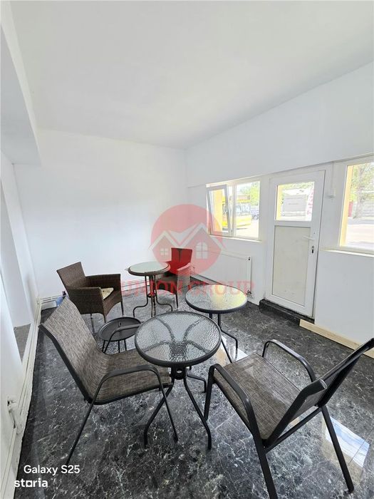 Spatiu Comercial cu Vad, Renovat, Zona CET Medeea