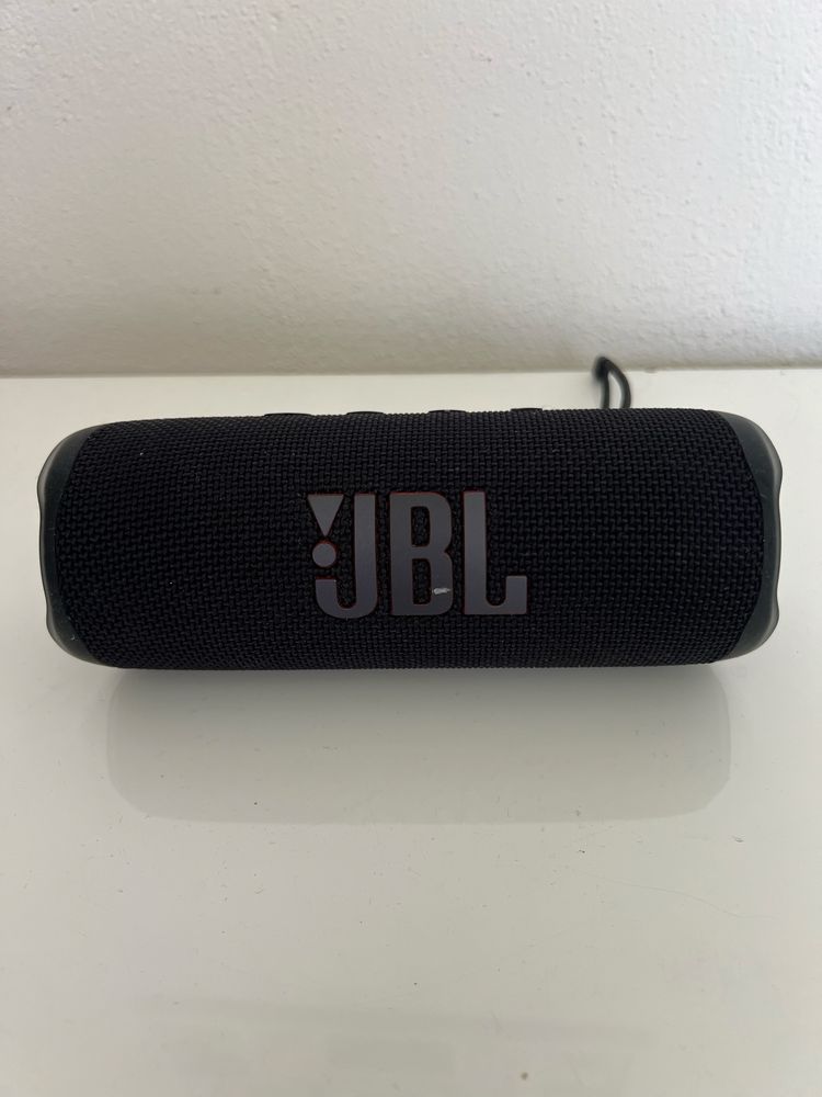 Преносима колона JBL Flip 6