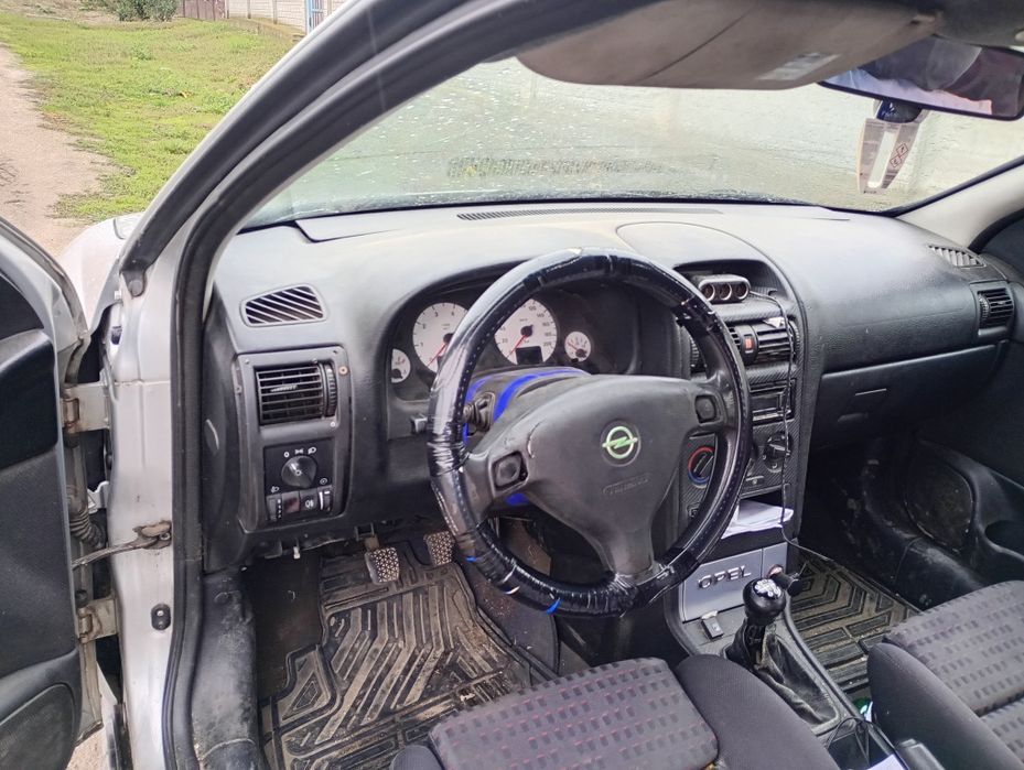 Vând Opel Astra g 1,6 16 valve
