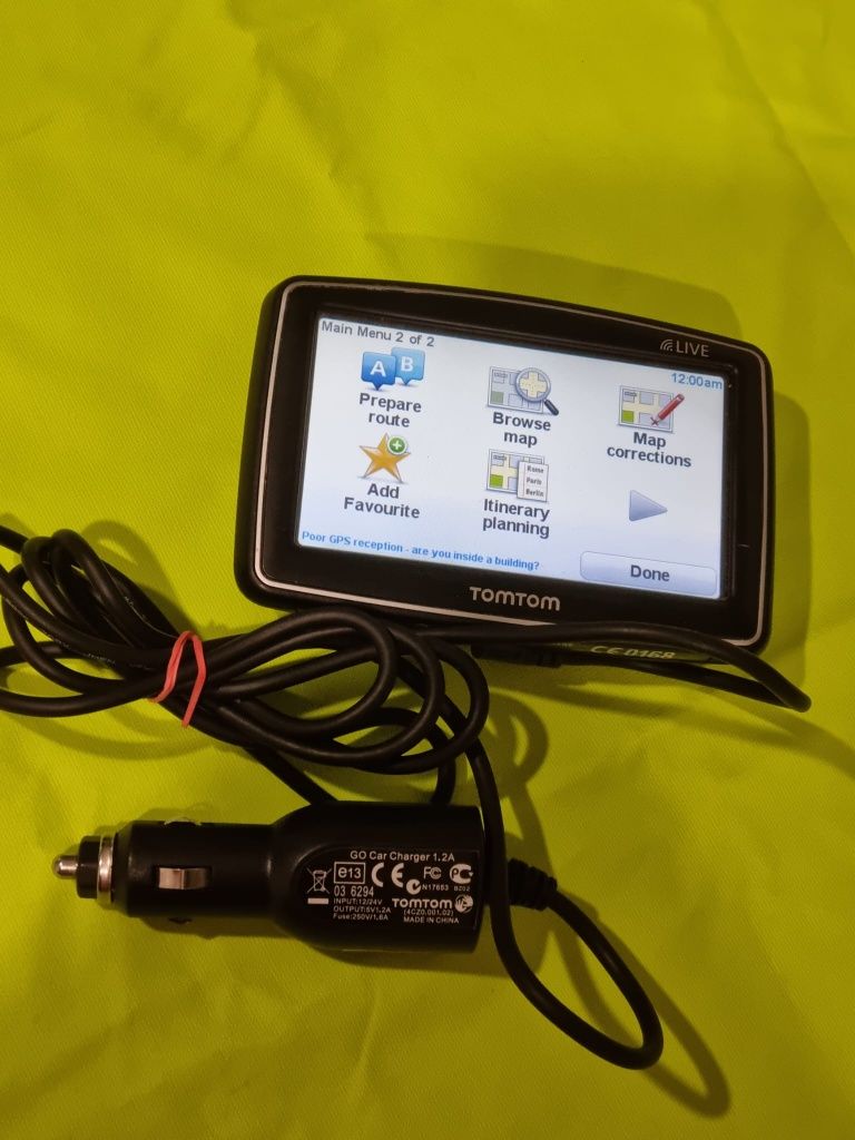 GPS Tomtom cu incarcator original