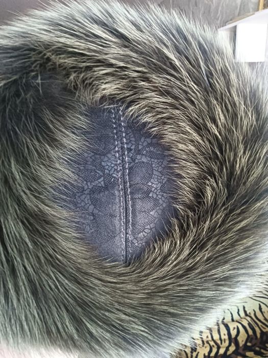 Продам новую  меховую шапку