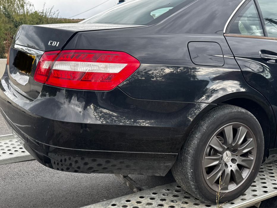 Capota Fata Far Faruri Aripa Aripi Trager Mercedes E Class W212 2.2 D