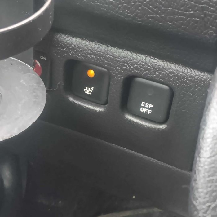 Продавам Peugeot 206