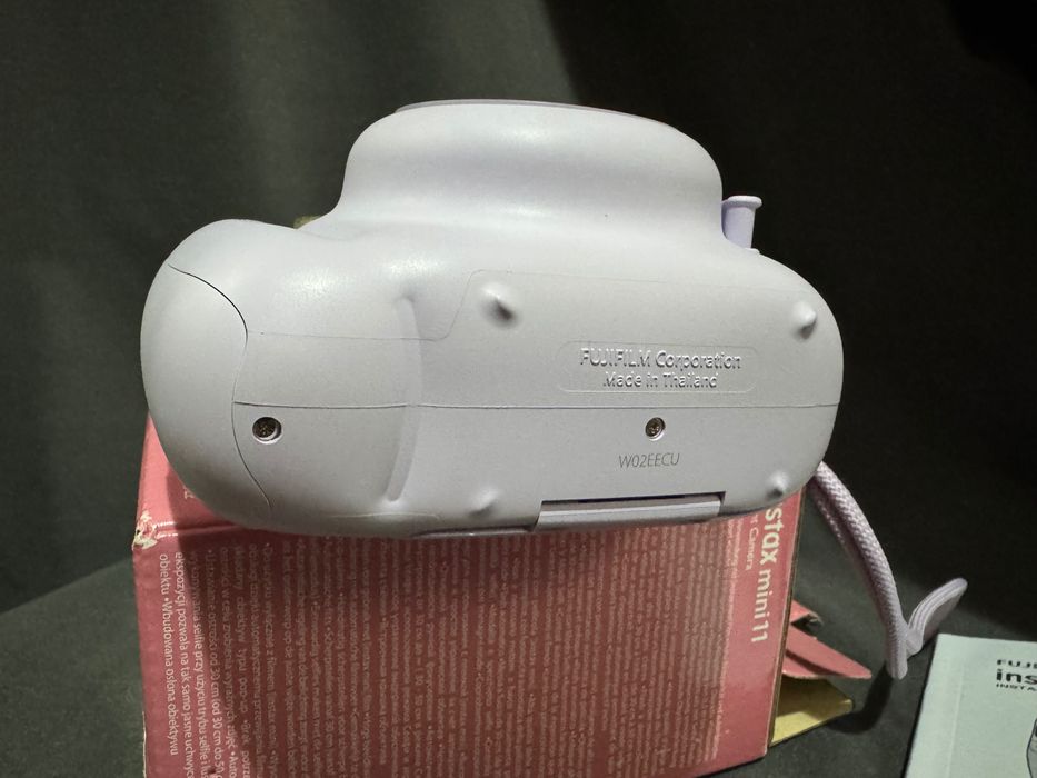 Fujifilm Instax mini 11 полароид ПРОДАНО