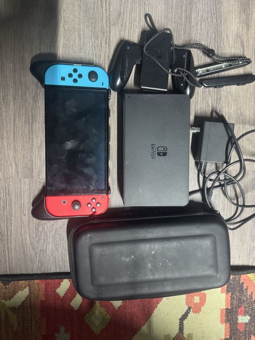 Продам nintendo oled