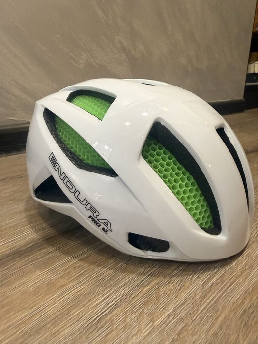 Каска Endura PRO SL