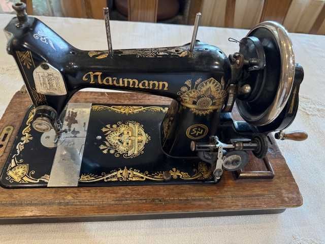 Шевна машина Naumann