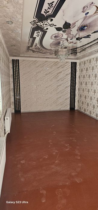 Kogon shaxrida 3 xonalik kichik hovli sotiladi