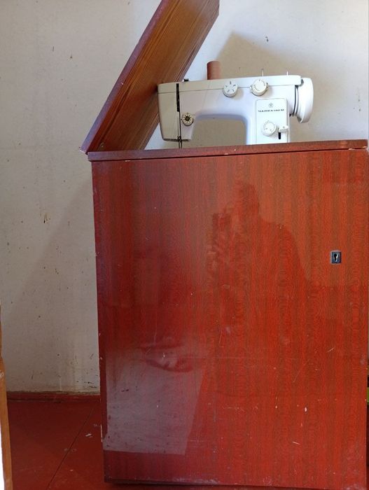 Tikuv mashinasi chayka  142