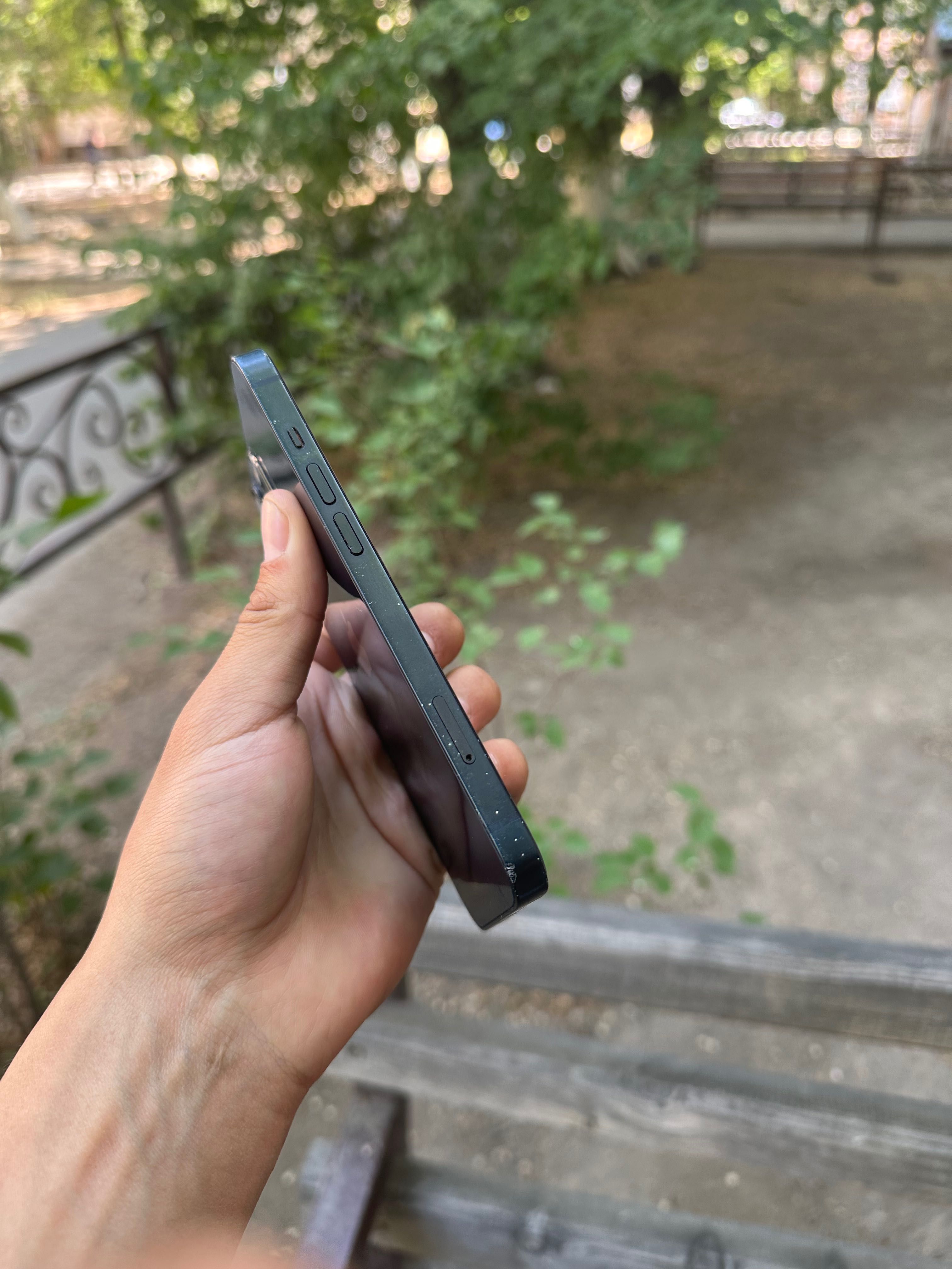 iPhone 13 128гб идеал