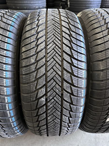 255/55/20 BRIDGESTONE RunFlat 4бр