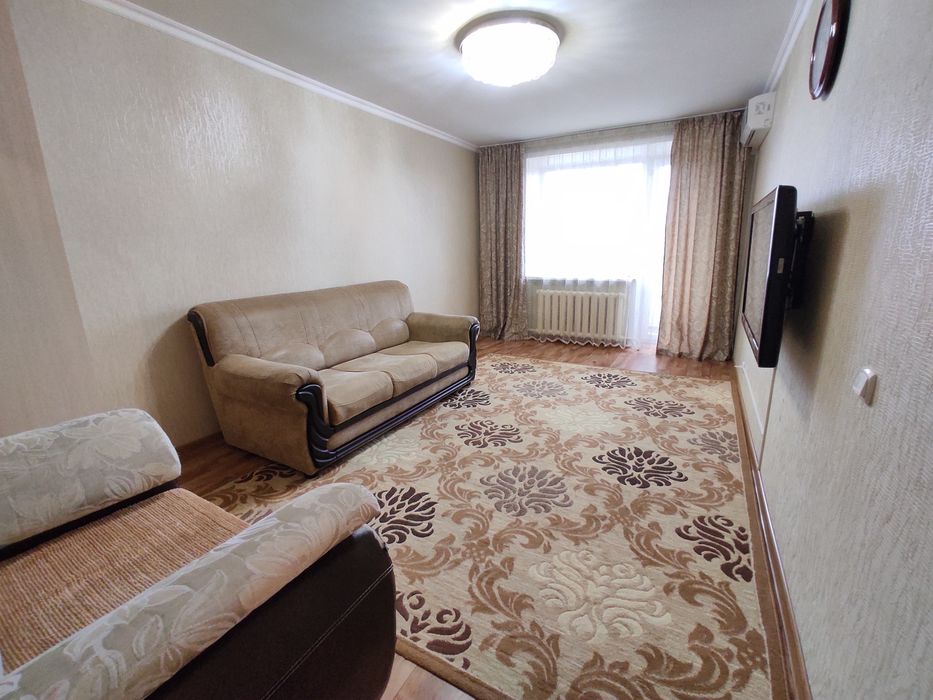 Квартира посуточно Смарт ТВ, 2 ком квартира в центре города, есть Кас