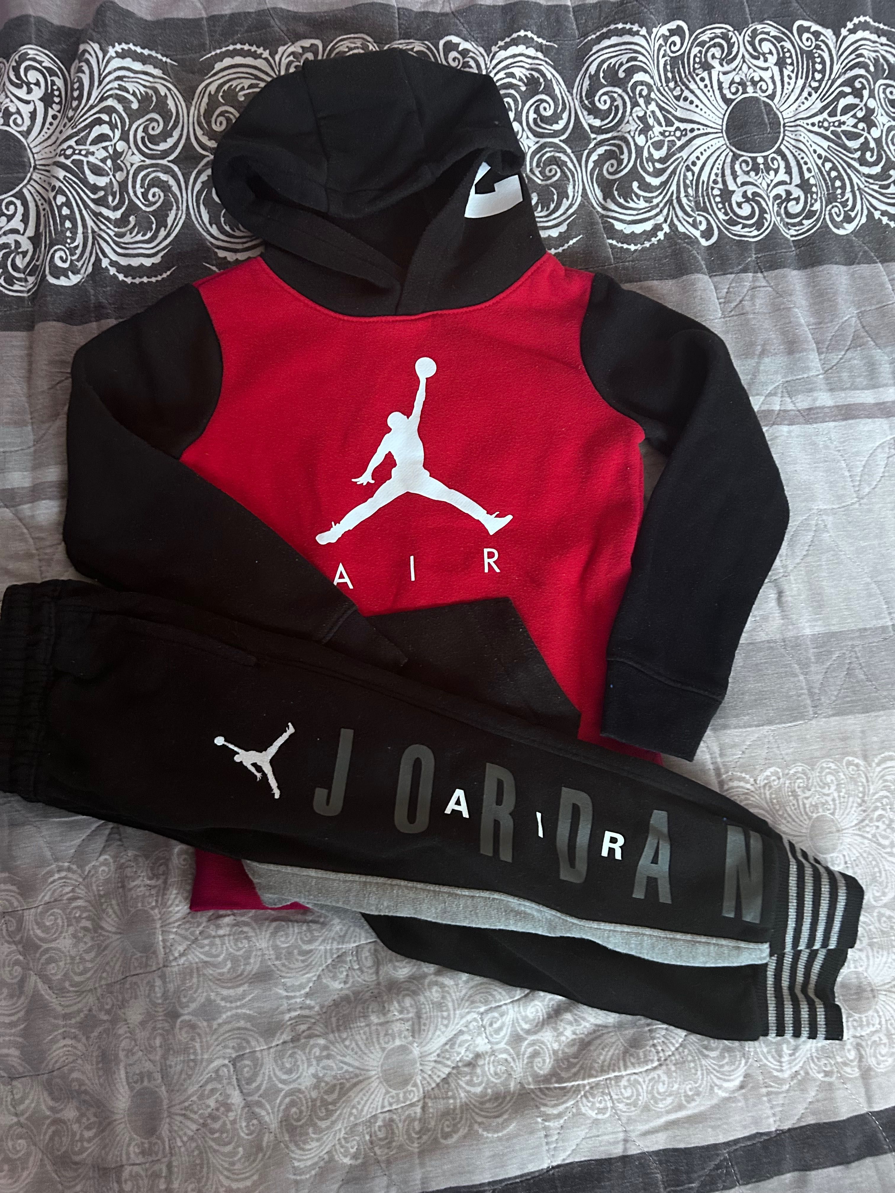Оригинален детски екип jordan