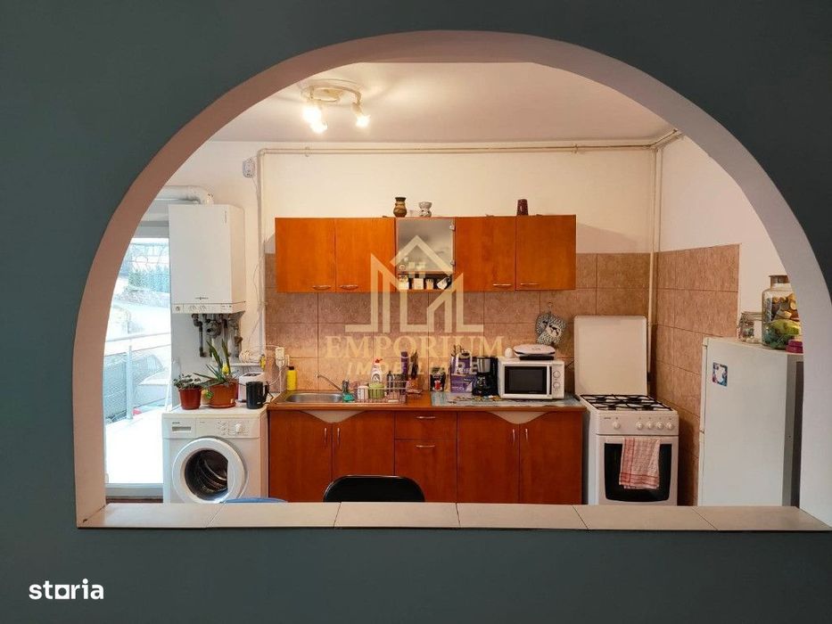 2 camere decoamandate, Andrei Mureșan, zona Alverna