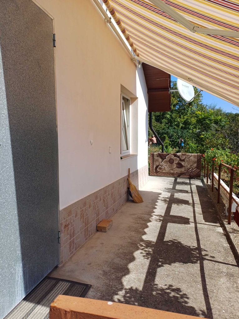 Продава се Къща в Плевен, м-т Стражата - 40 кв.м за 1750 €/кв.м - Снимка #10