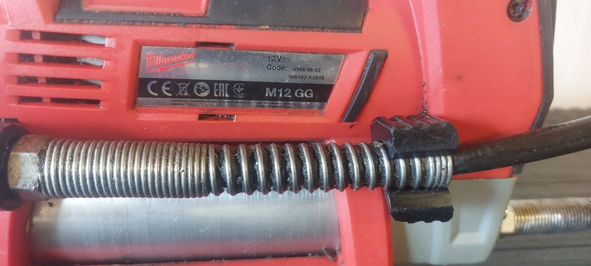 Gresor Milwaukee  M12 GG