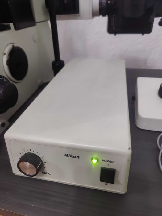 Microscop profesional Nikon Eclipse Ți-U inverted