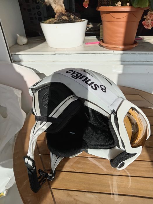 Casca SKI Cygnus cu ochelari