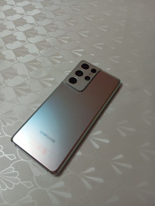 Samsung Galaxy S21 Ultra
Состояние отличное, работает без проблем.
Кам