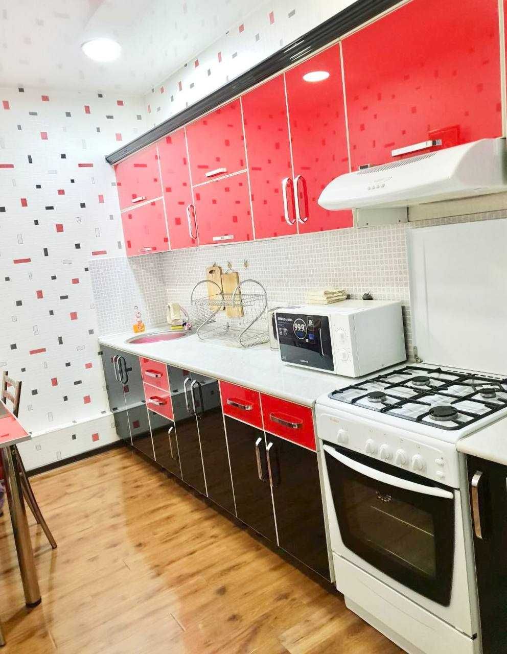 Продается 2 комнатная квартира на ул.Миробад. метро Ойбек 73 м.кв