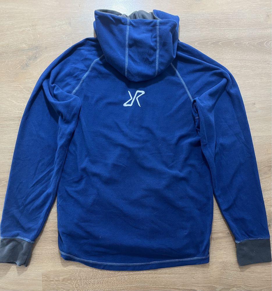RVRC Revolution Race Criptonite Hoodie размер S-M
