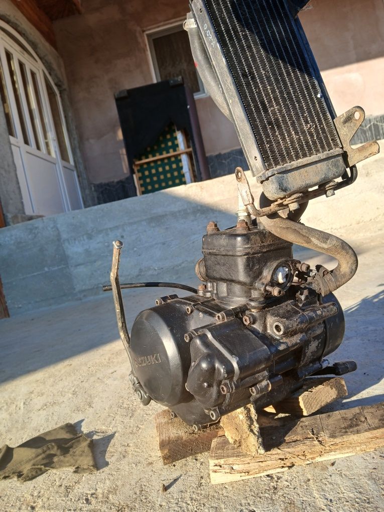 Motor Suzuki complet