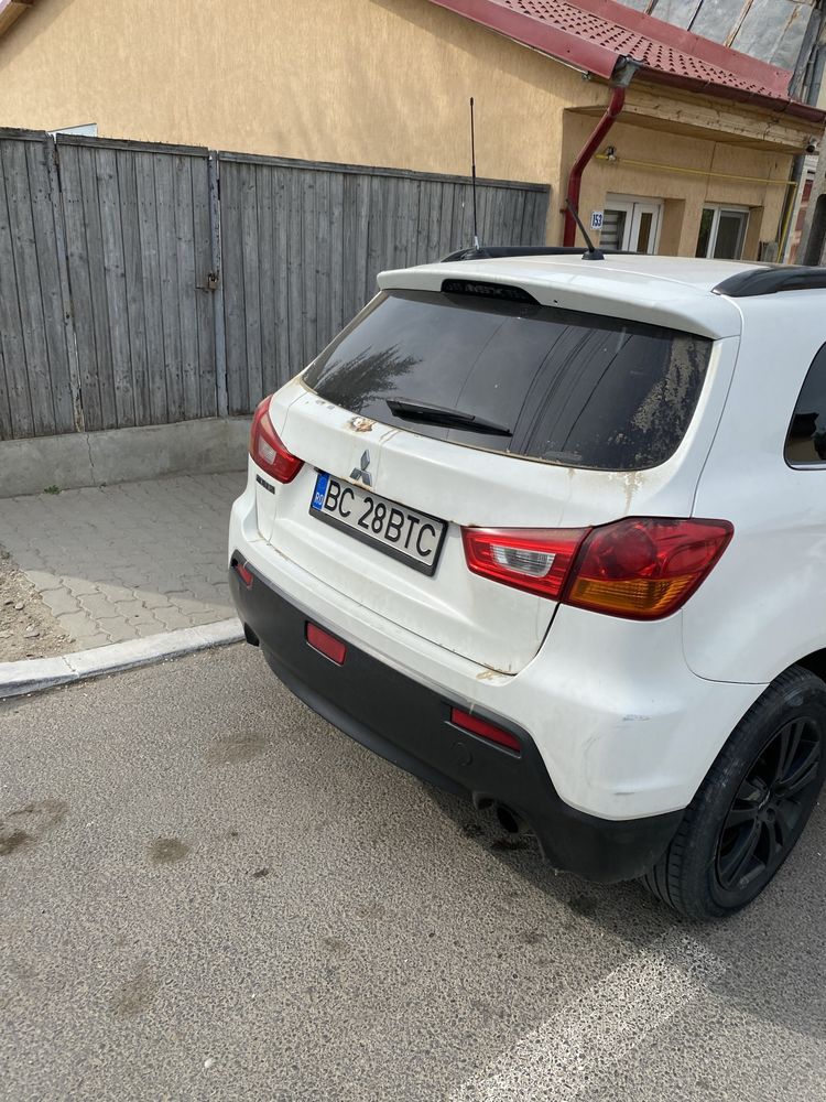 Mitsubishi Asx masina personala tinuta la reprezentanta Galati