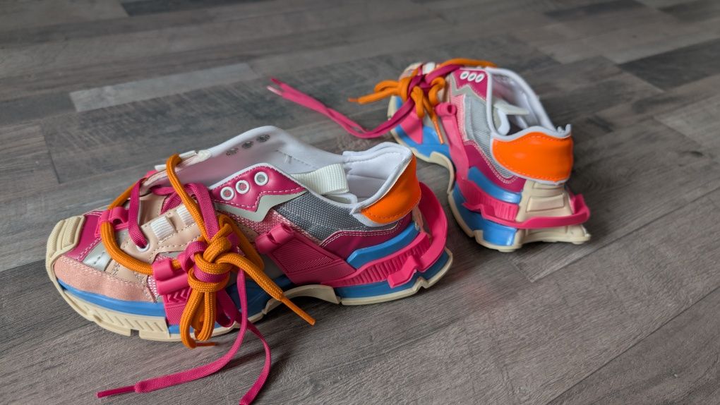 Pantofi sport nr37