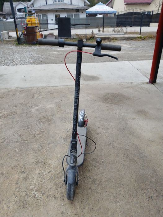 Vând trotinetă xiaomi