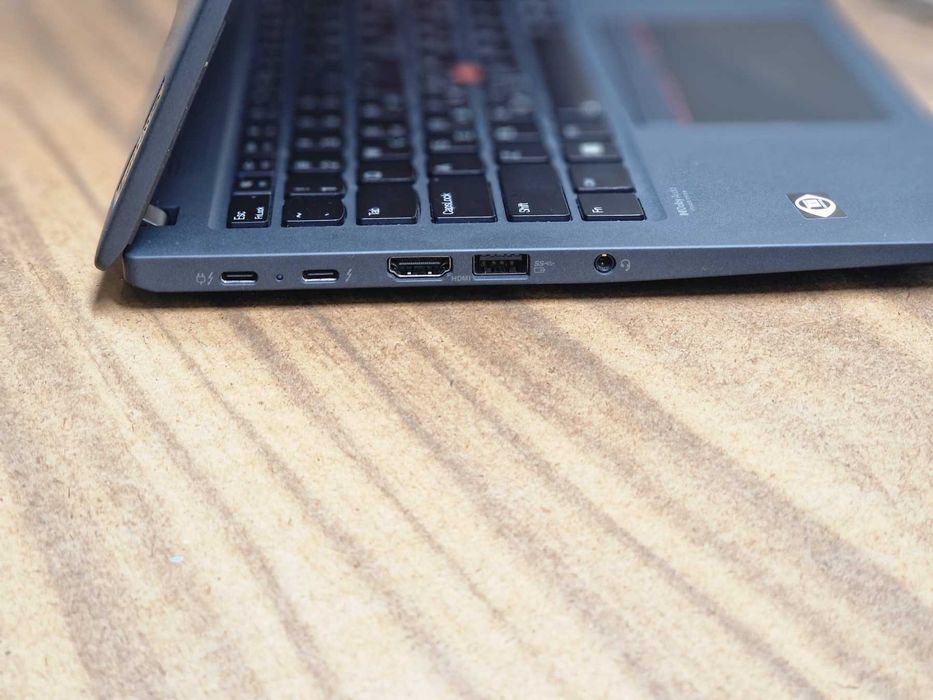 Лаптоп Lenovo T14s Gen3 Core i7 1265U 32GB DDR5 512GB SSD