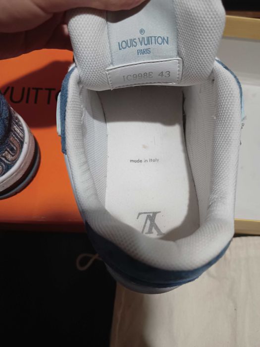 Adidași Louis Vuitton