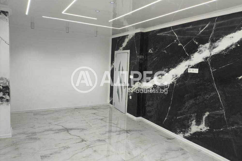 Апартамент след основен ремонт в централната част на града!