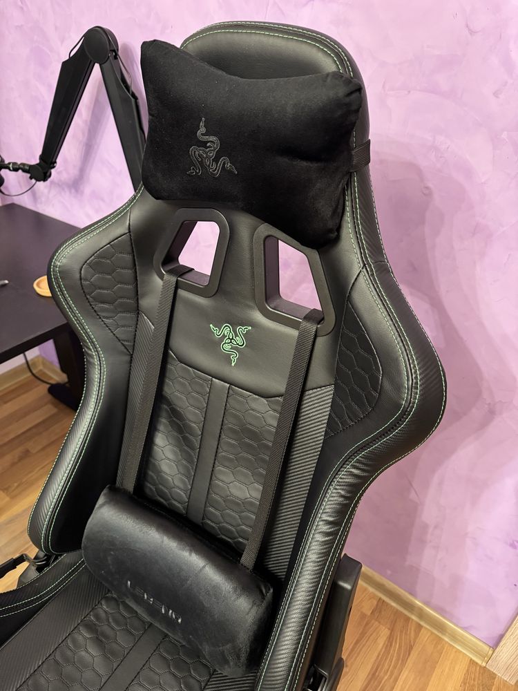 Геймърски стол Razer Legend Type Z Edition
