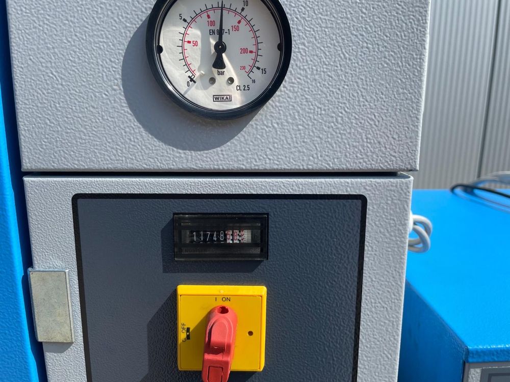 Compresor cu surub 7,5 kw