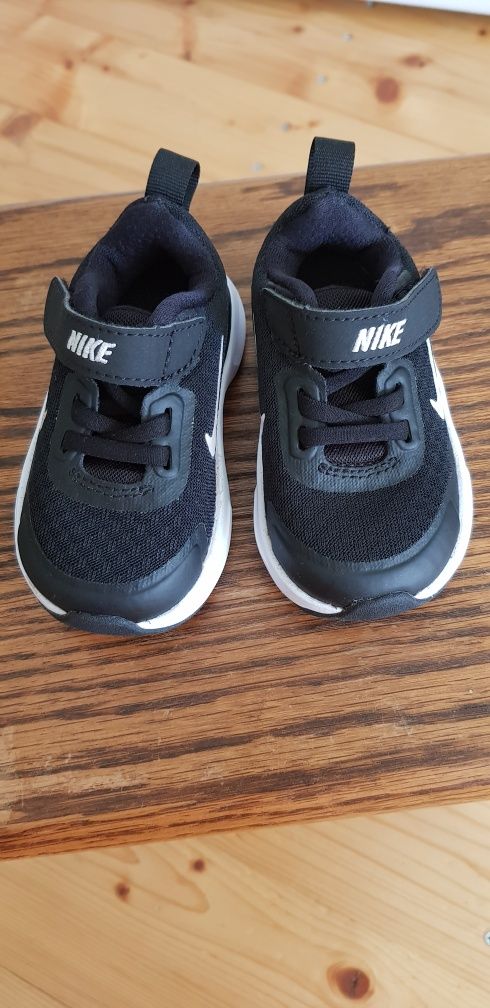 Маратонки nike номер 18.5