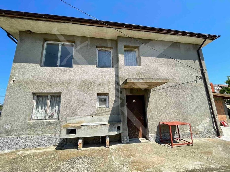 Къща в с. Варвара