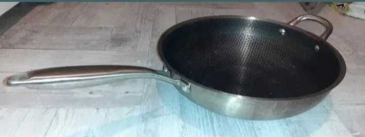 Tigaie antiaderenta din otel inoxidabil
