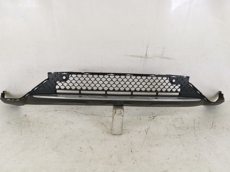 Долна централна решетка AMG Мерцедес-Бенц ГЛЦ / Mercedes-Benz GLC [ -