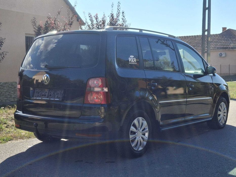 VOLKSWAGEN Touran 1.9 TDI / Climatronic / Incalzire scaune / Pilot