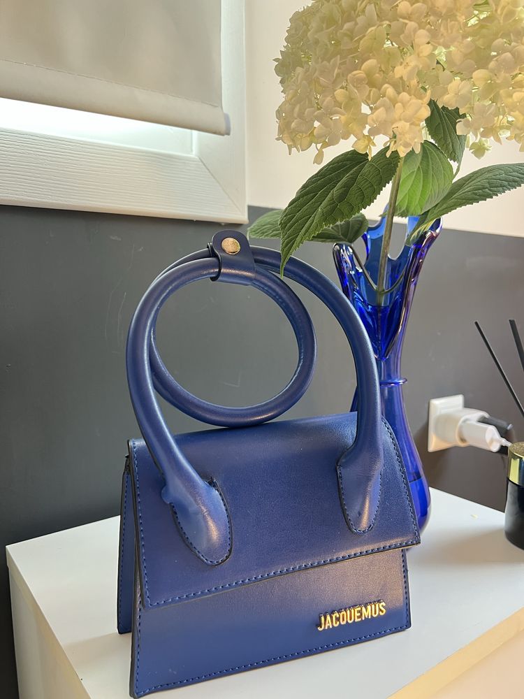 Чанта jacquemus *