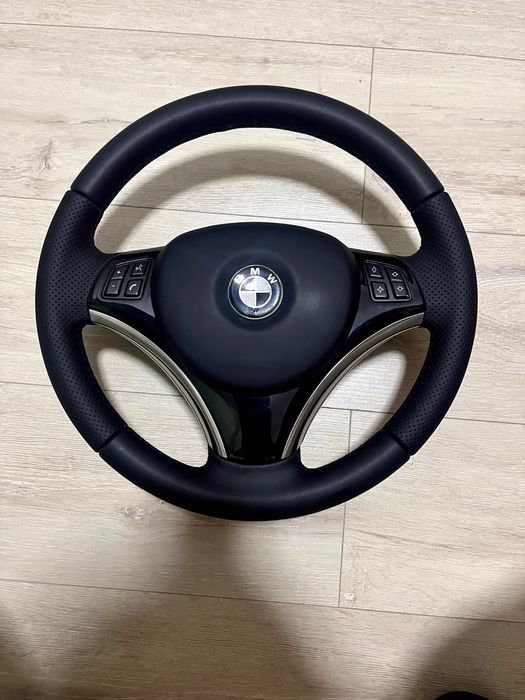 Bmw e90/e87 волан ПРЕТАПИЦИРАН!