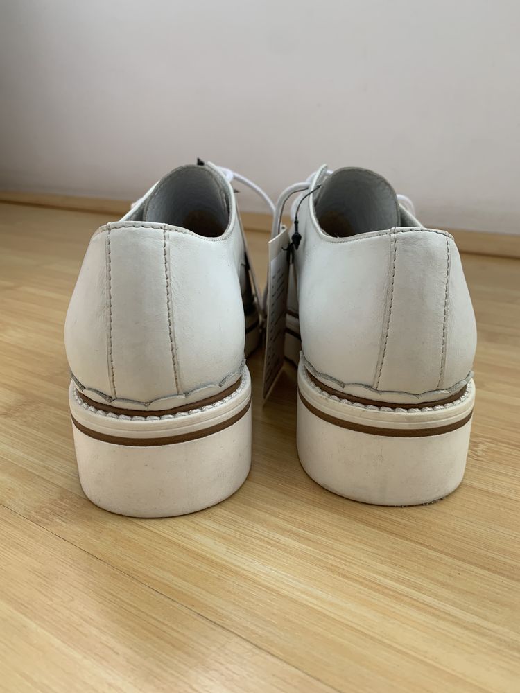 Pantofi albi piele Omnio - Alpina, noi cu eticheta