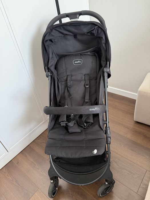 Коляска прогулочная