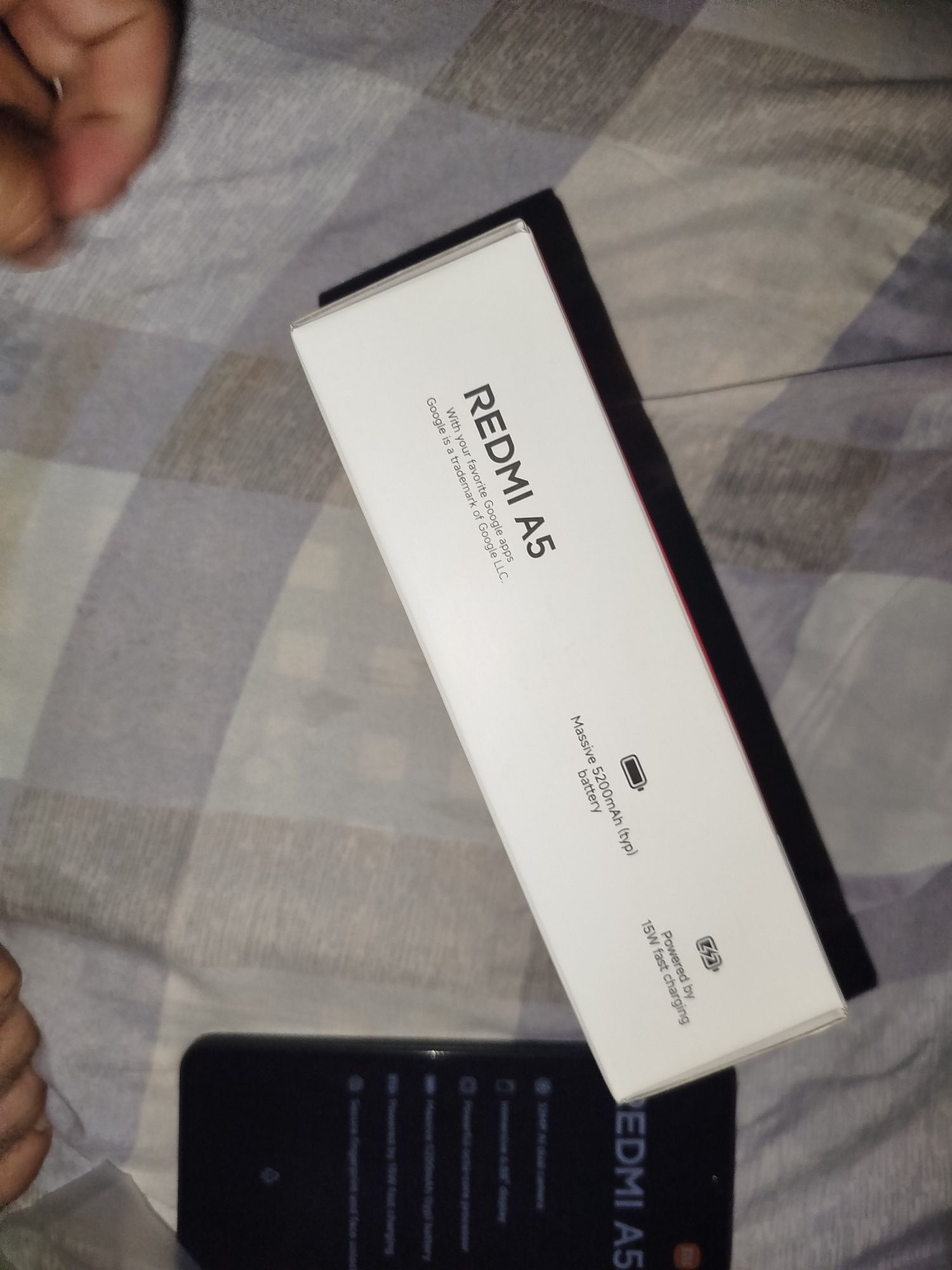 Redmi A5 yangi  telefon  ochilmagan